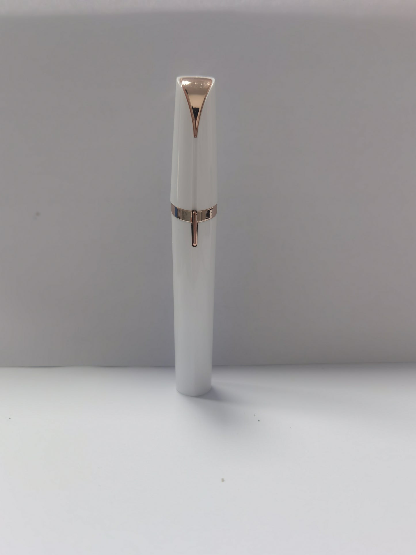 BuzzNest Mini Electric Eyebrow Trimmer with LED Light & 18K Gold-Plated Head